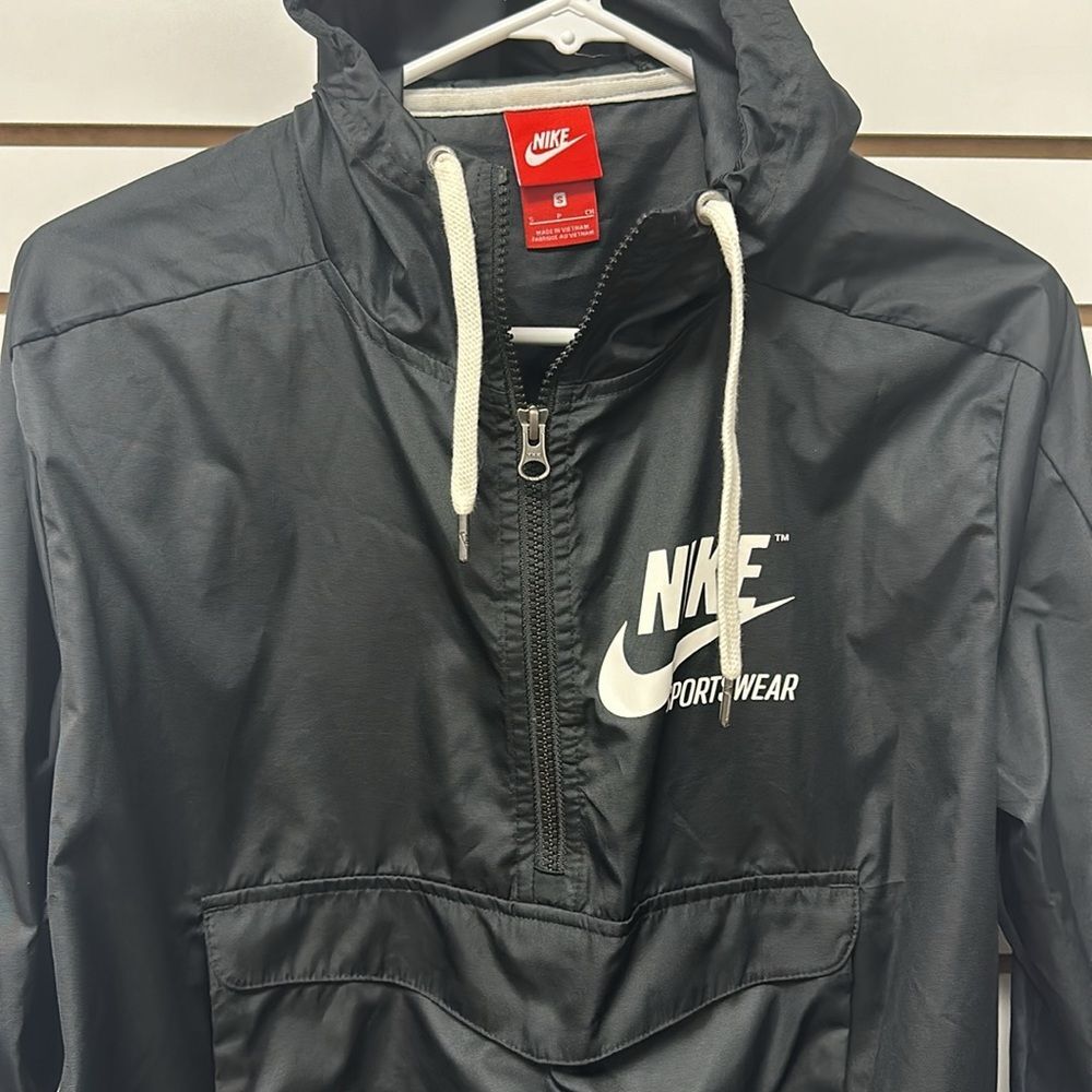Nike Women's Archive Sportswear Black Jacket Spell Out Retro Sz Small - Picture 6 of 13